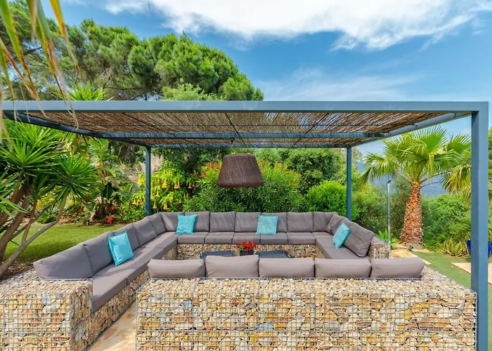 Siview Villa *