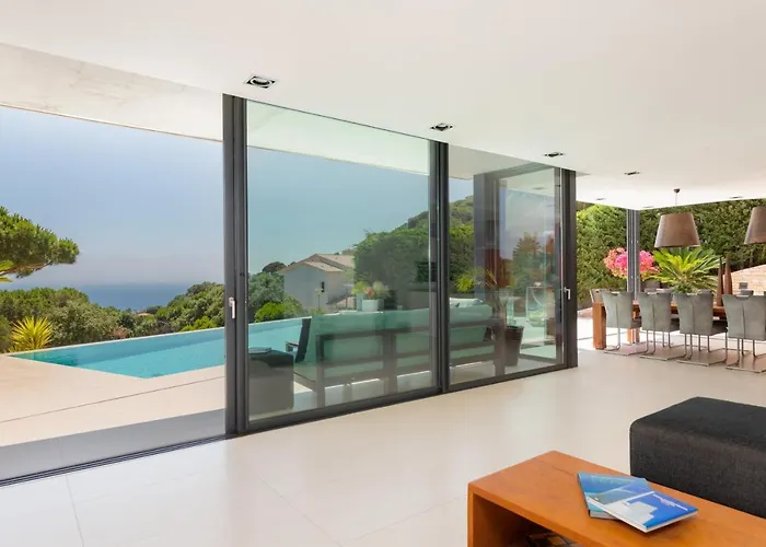 Siview Villa *